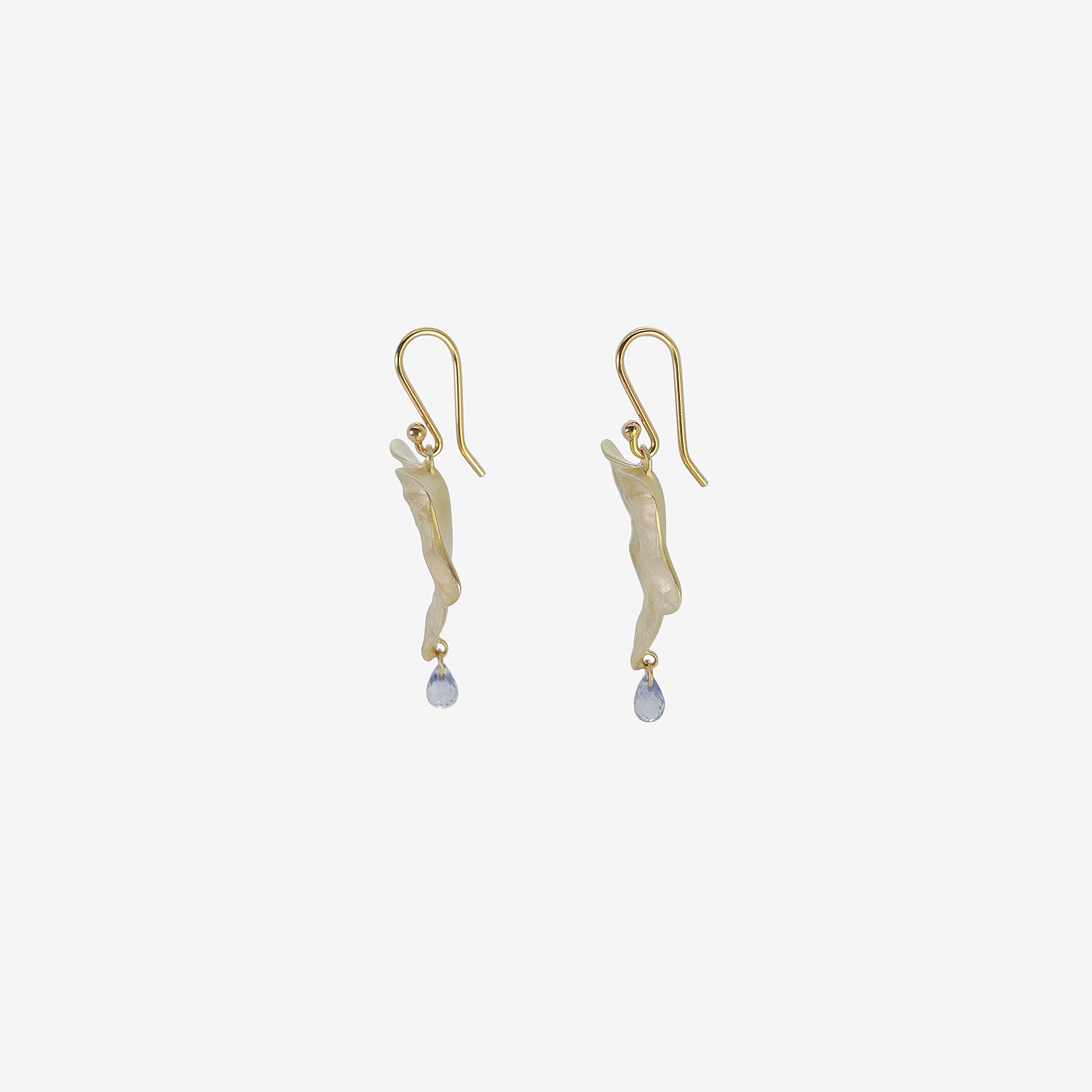GABRIELLA KISS 14K GREEN GOLD MEDIUM IVY LEAF EARRINGS WITH SAPPHIRES
