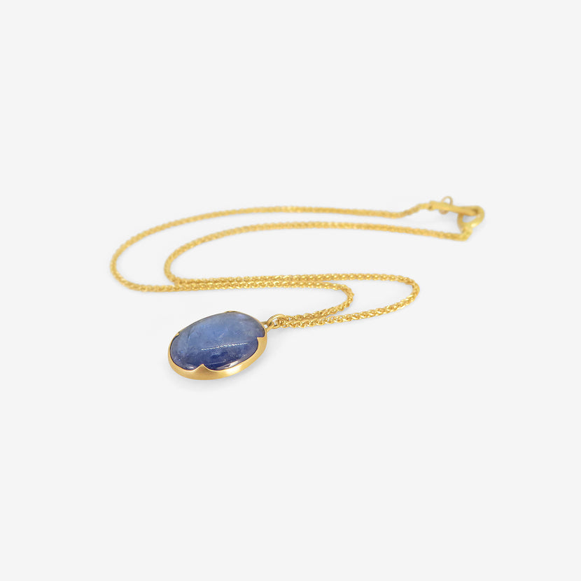 GABRIELLA KISS 18K & OVAL TANZANITE PENDANT, 15.7CT
