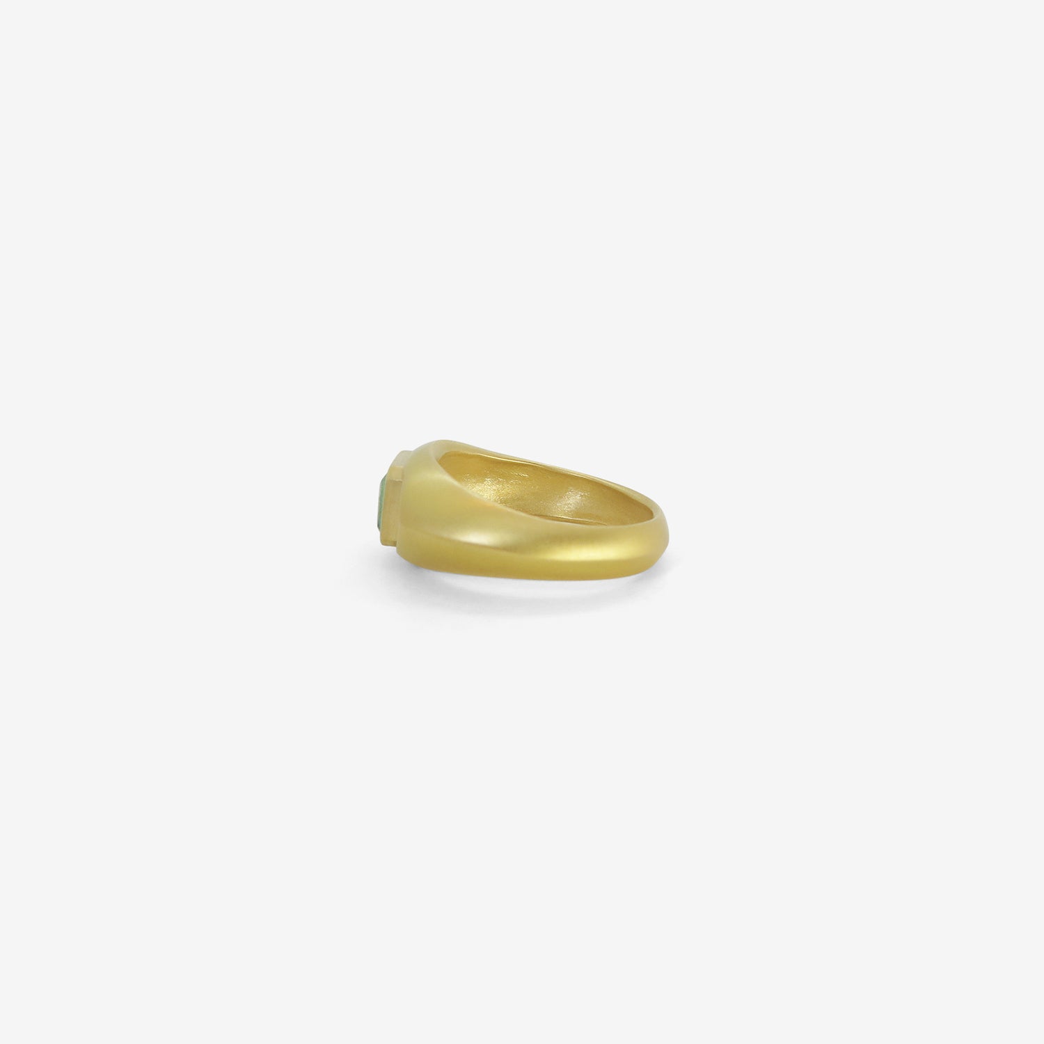 GABRIELLA KISS 18K & COLOMBIAN EMERALD SIGNET RING, 3.4CT