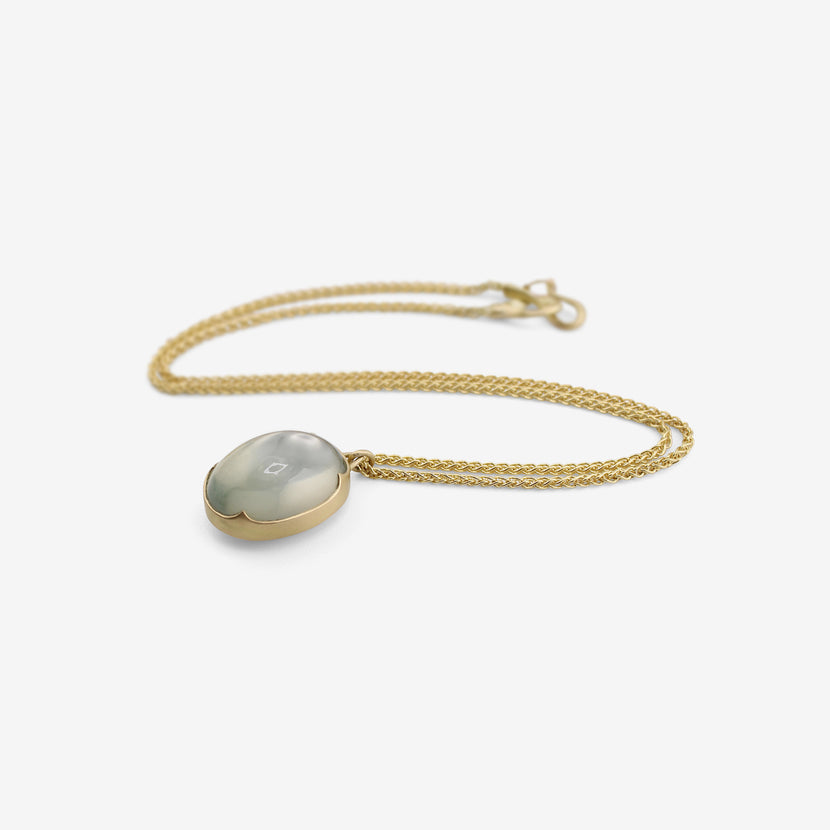 GABRIELLA KISS 18K & OVAL CEYLON MOONSTONE PENDANT, 18.74CT