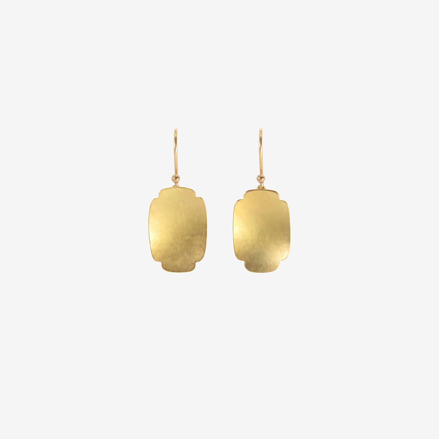 GABRIELLA KISS 18K MEDIUM RECTANGULAR HAMMERED SCALLOP EARRING
