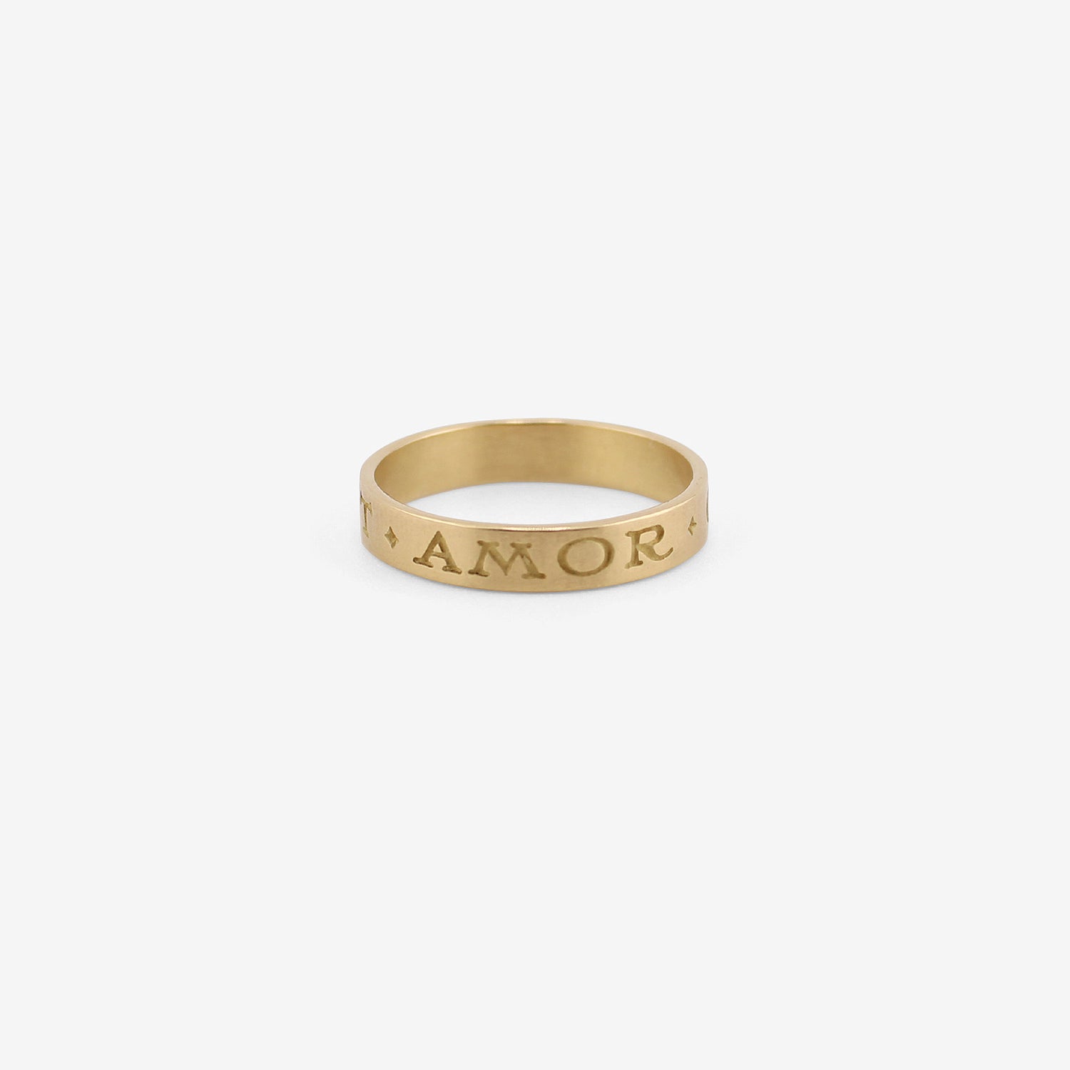 GABRIELLA KISS 18K LATIN INSCRIPTION BAND – “OMNIA VINCIT AMOR” – LOVE CONQUERS ALL, SIZE 10 1/4