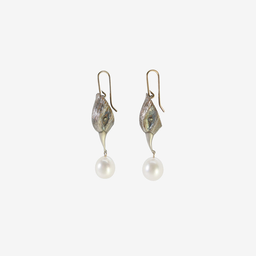 GABRIELLA KISS STERLING SILVER BIRD HEAD EARRINGS WITH WHITE PEARL EGGS