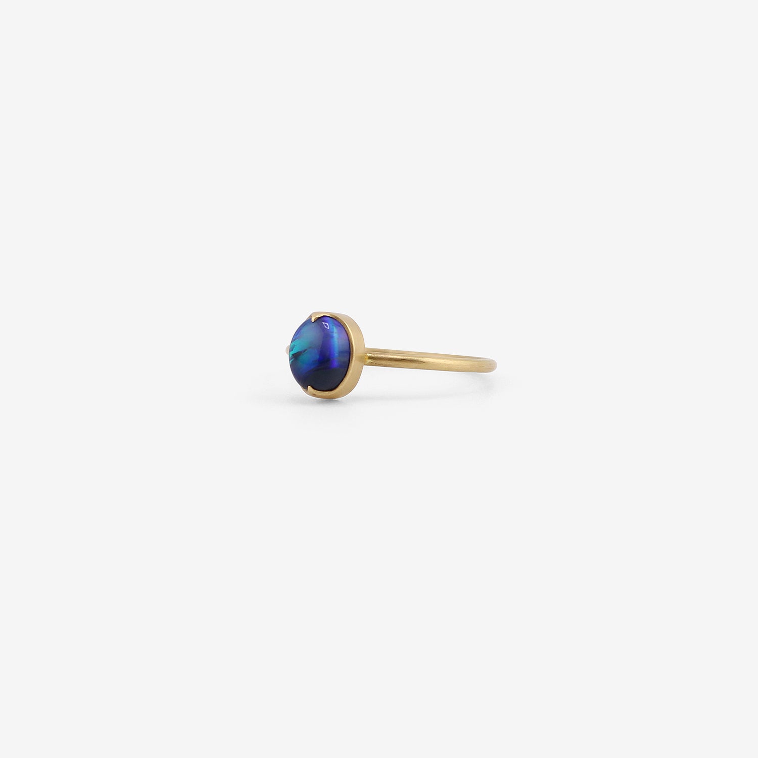 GABRIELLA KISS 18K & SMALL OVAL BLACK OPAL RING, 1.07CT