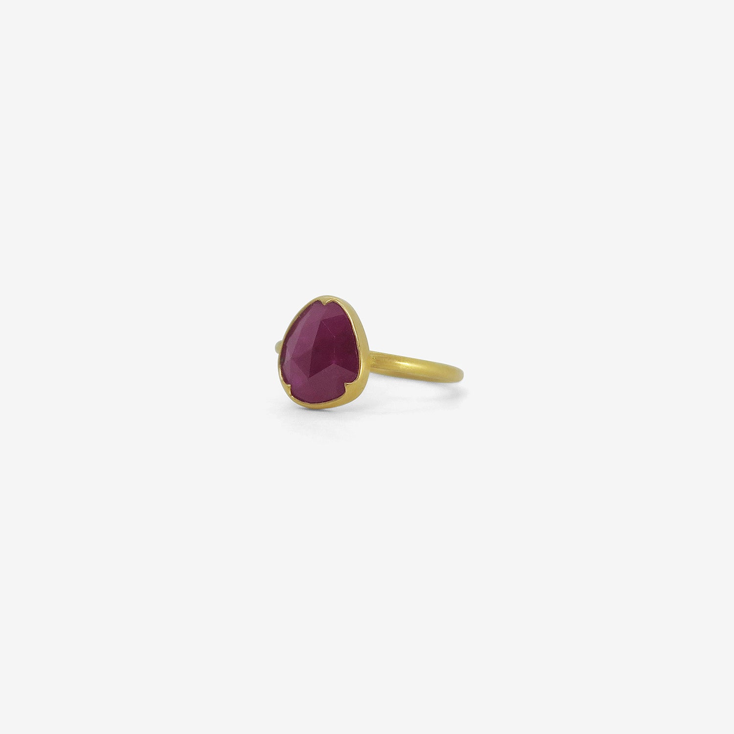 GABRIELLA KISS 18K & WONKY PEAR-SHAPED ROSE-CUT RUBY RING, 1.94CT