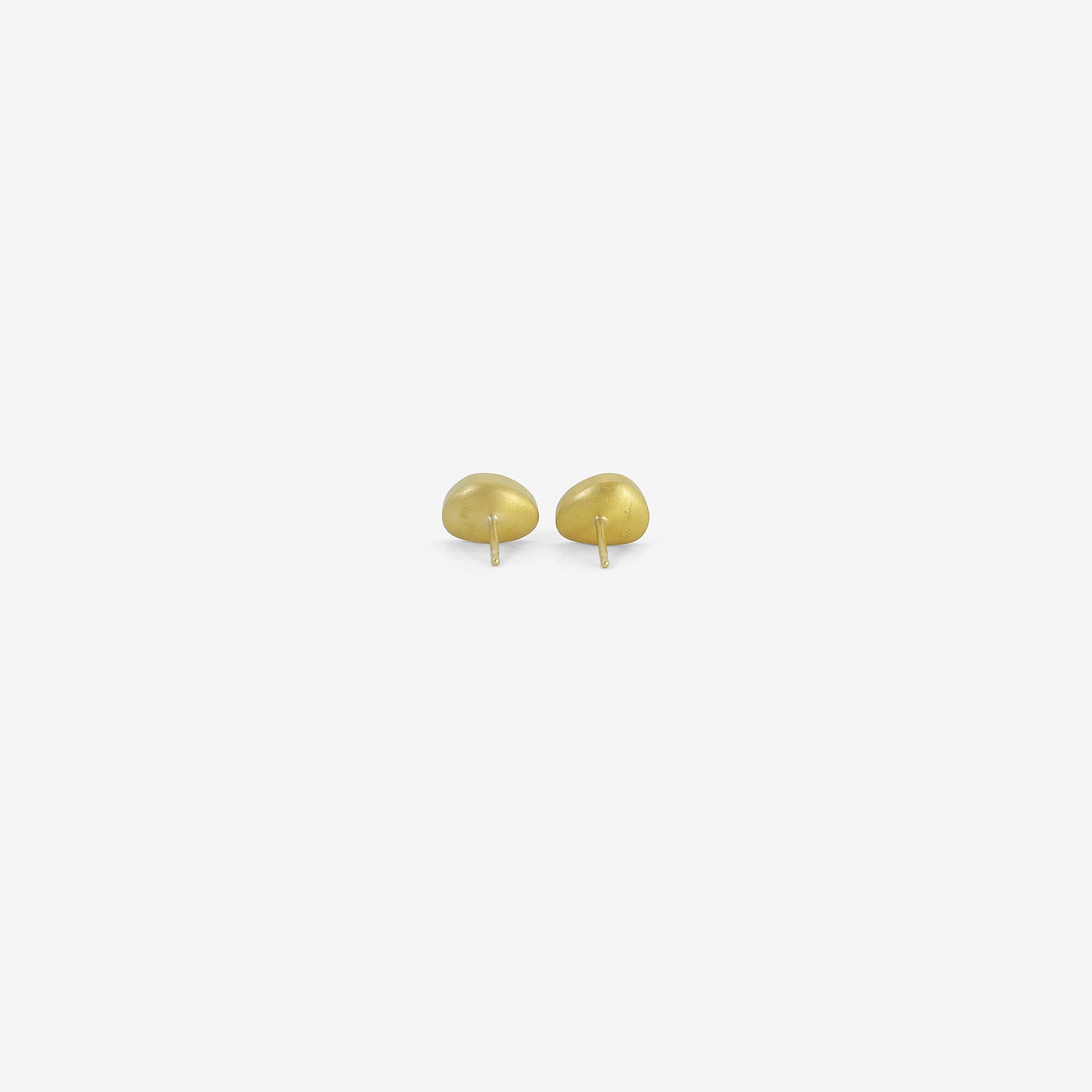 LOLA BROOKS 22K & COLOMBIAN EMERALD PEBBLE STUDS, 3.06CT