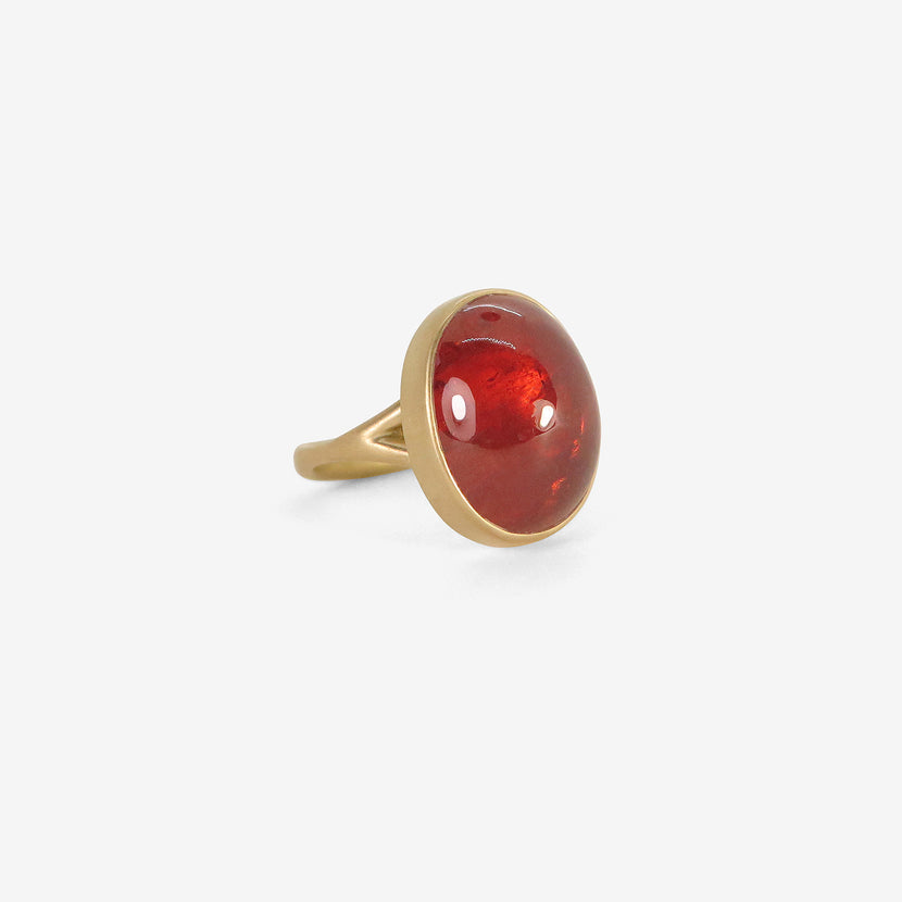 LOLA BROOKS 18K & OVAL SPESSARTITE GARNET RING, 19.87CT