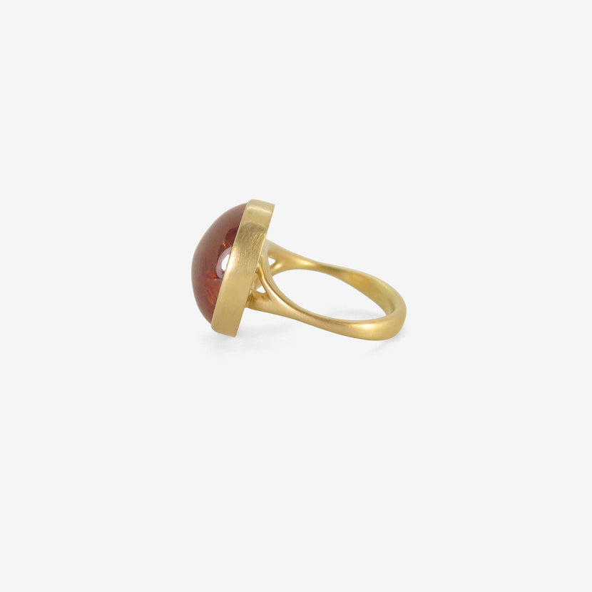 LOLA BROOKS 18K & OVAL SPESSARTITE GARNET RING, 19.87CT
