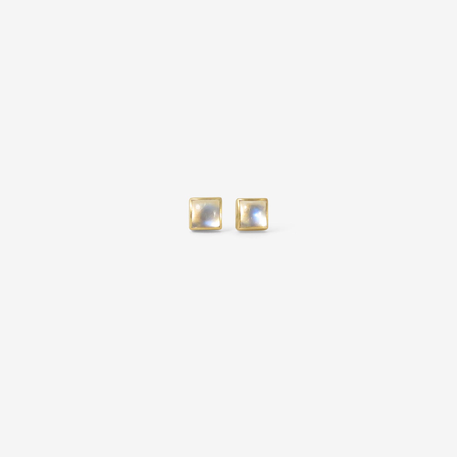 LOLA BROOKS 18K & SQUARE CABOCHON MOONSTONE STUDS, 1.77CT