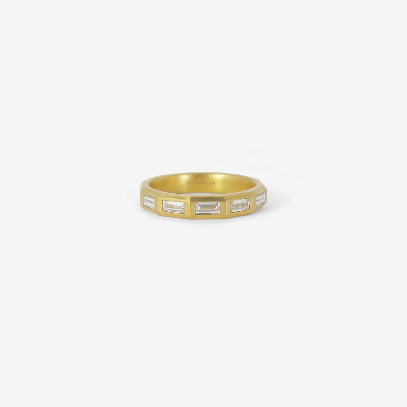 PROUNIS 22K & DIAMOND TWELVE SIDED BAND, 1.48CT