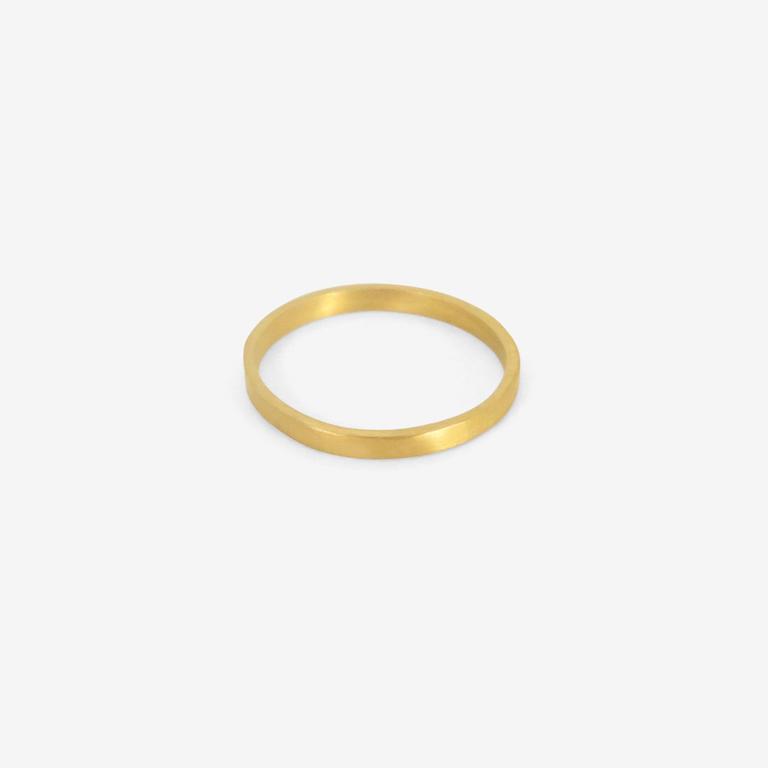 ROSANNE PUGLIESE 22K SIMPLE FLAT BAND