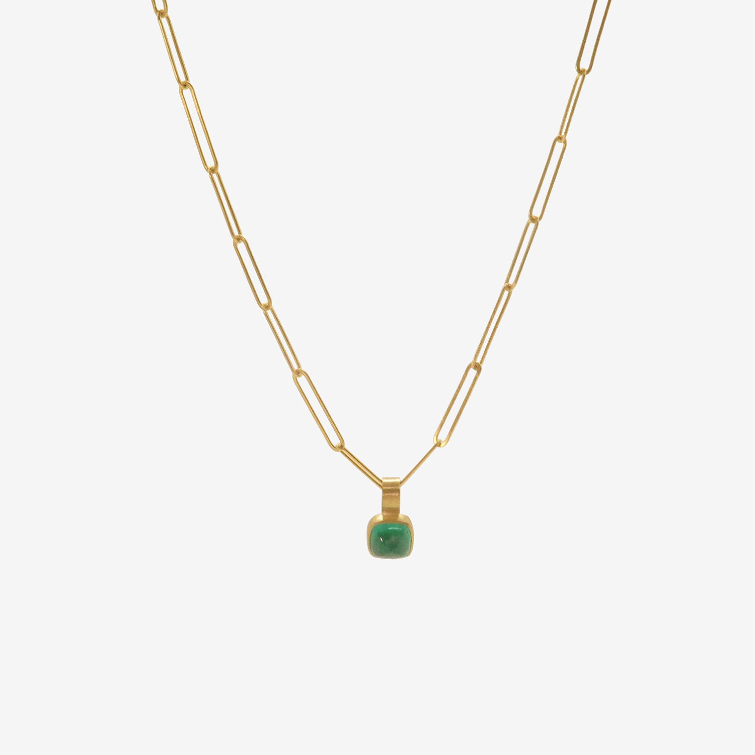 ROSANNE PUGLIESE 22K & SUGARLOAF CABOCHON EMERALD PENDANT, 2CT