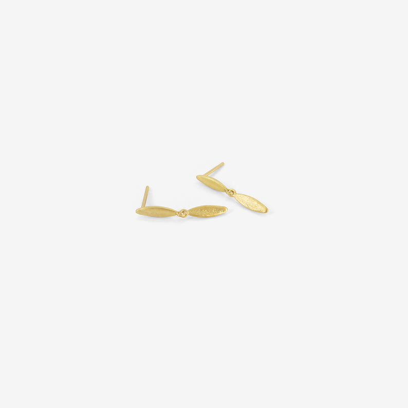 SIA TAYLOR 18K GOLDEN DOUBLE SEED EARRINGS ON POSTS