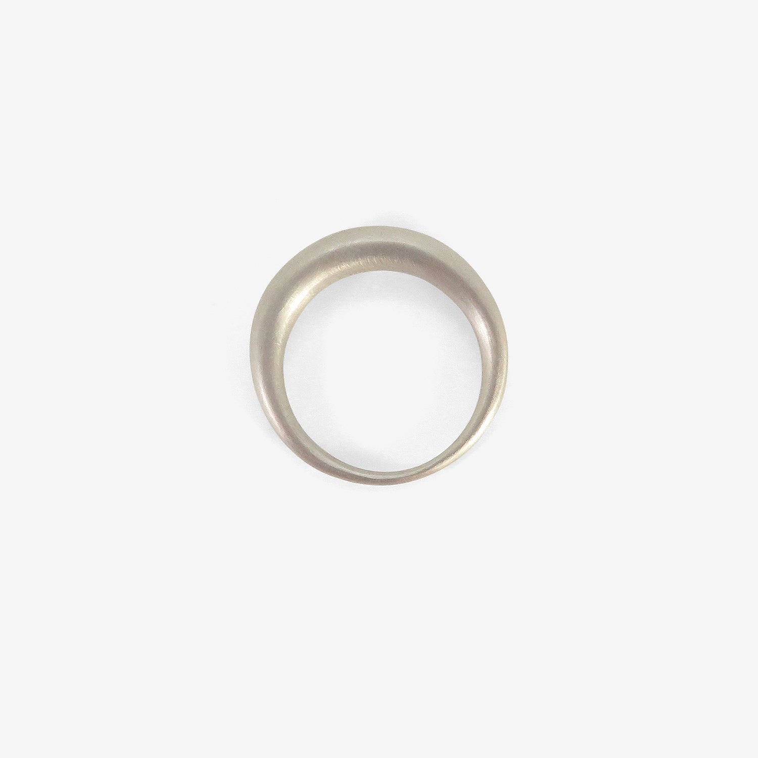 TED MUEHLING 14K WHITE GOLD RING, SIZE 7
