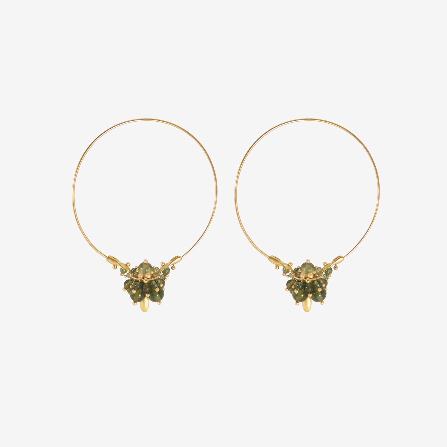 TED MUEHLING 18K & GREEN TOURMALINE MEDIUM HOOP CLUSTERS
