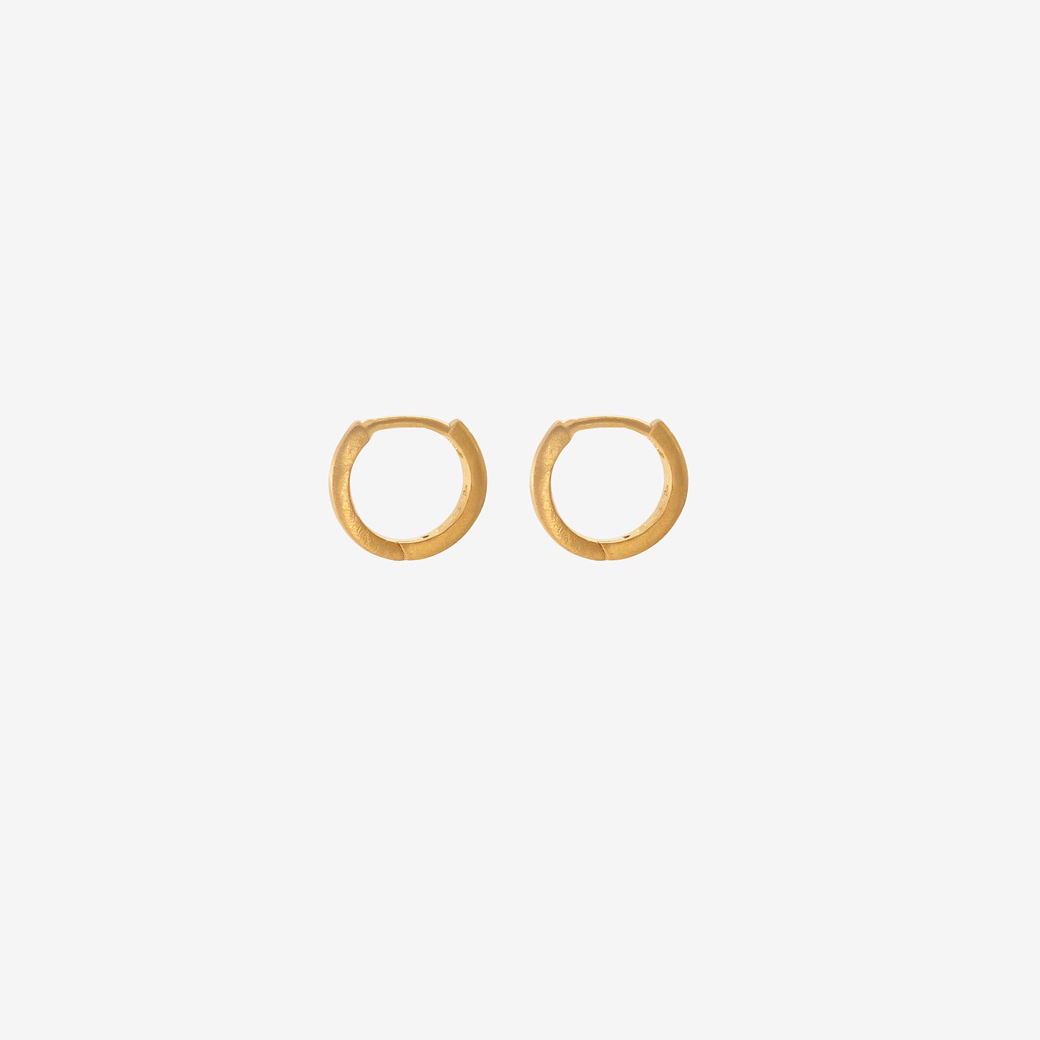 DARIUS 18K 8MM FAIRY HOOPS