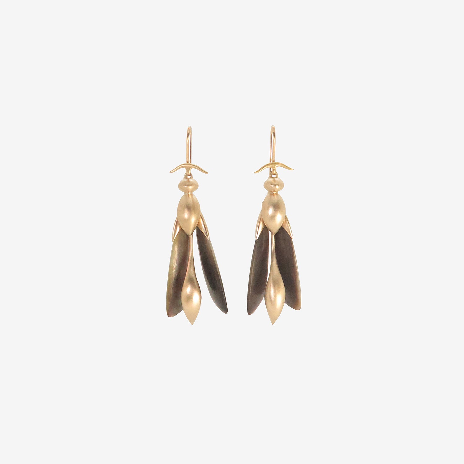 GABRIELLA KISS 10K & BLACK MOTHER-OF-PEARL ARTICULATED WASPS