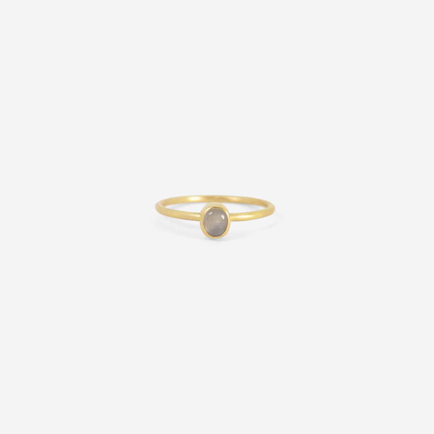 GABRIELLA KISS 18K & TINY PALE MAUVE STAR SAPPHIRE RING, .6CT