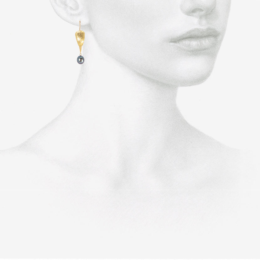 GABRIELLA KISS 18K BIRD HEAD EARRINGS WITH BLACK PEARL EGGS