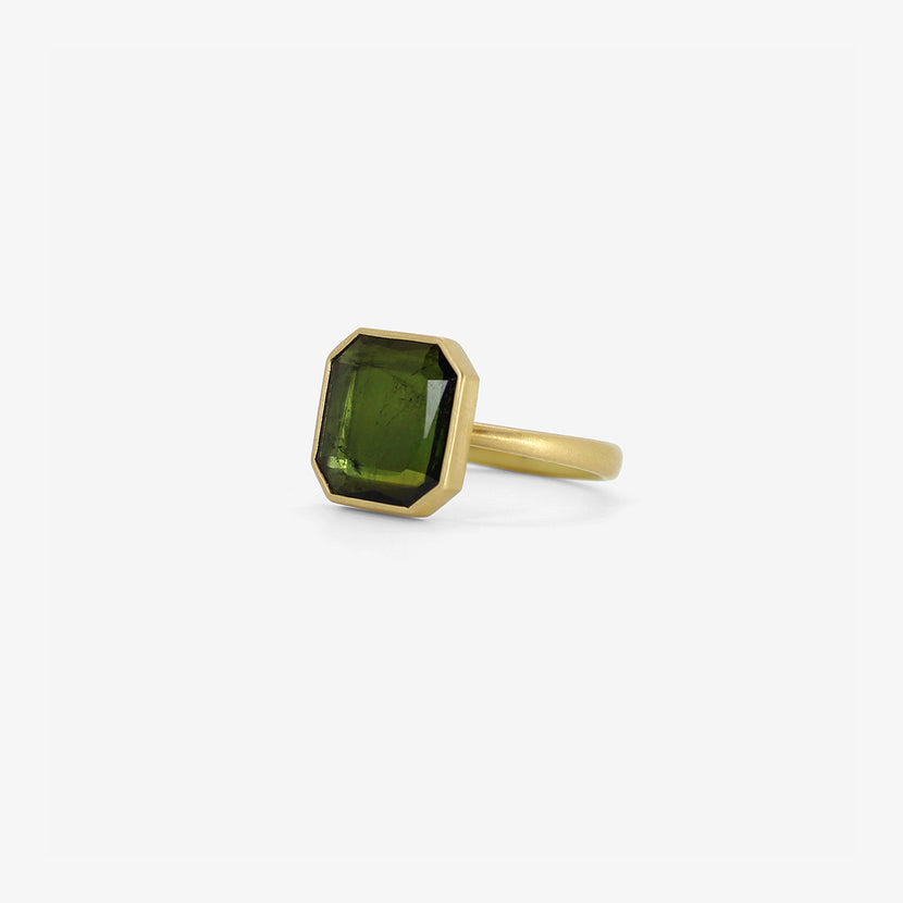 LOLA BROOKS 18K & EMERALD-CUT GREEN TOURMALINE SEQUIN RING, 2.29CT