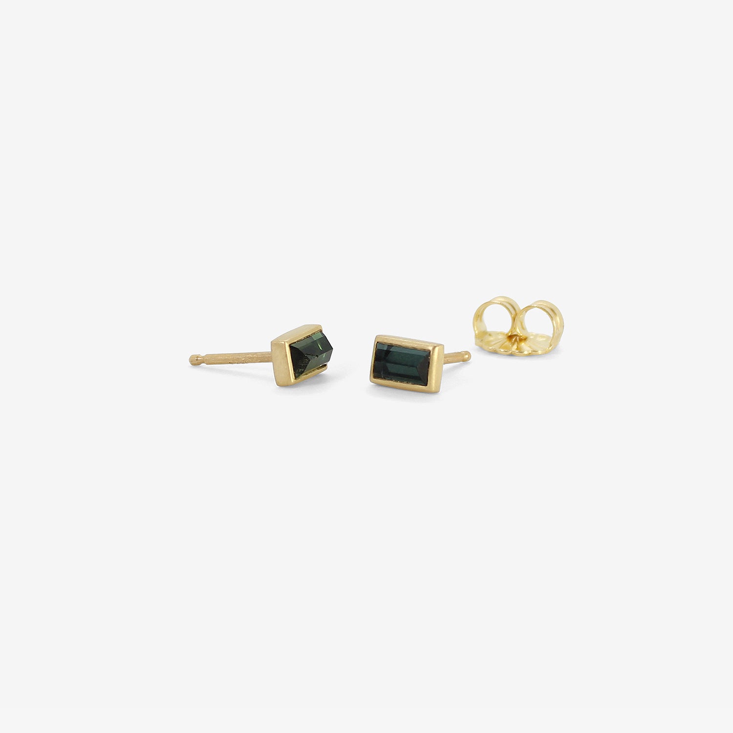 LOLA BROOKS 18K & BAGUETTE-SHAPED GREEN TOURMALINE STUDS, .60CT