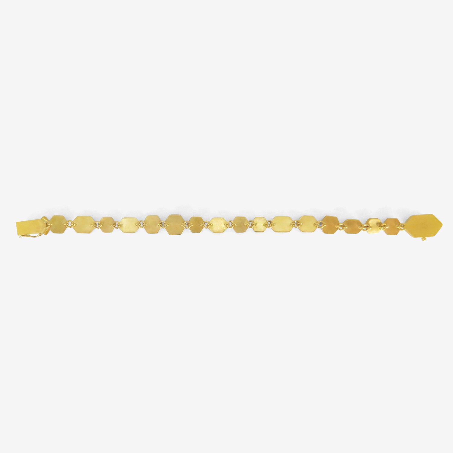 LOLA BROOKS 22K & HEXAGONAL UMBA SAPPHIRE BRACELET, 30.76CT