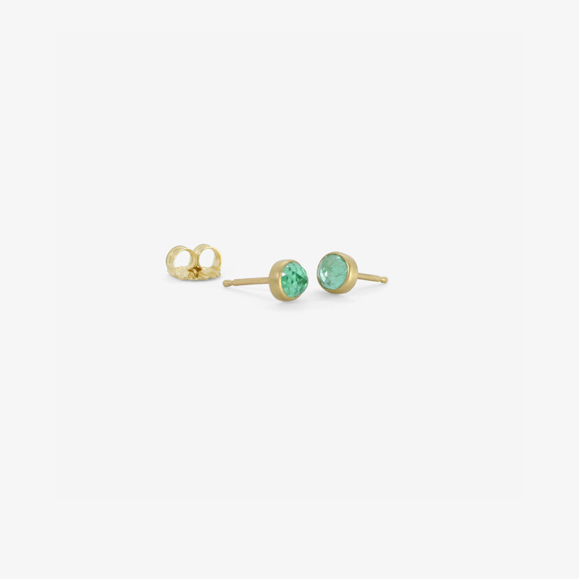 LOLA BROOKS 18K & OVAL MINTY BRAZILIAN EMERALD STUDS, .88CT