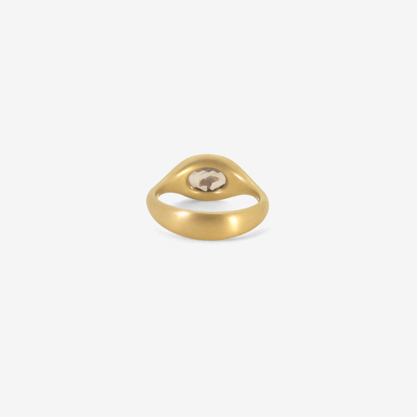 LOLA BROOKS 18K & OVAL CHECKERED CHAMPAGNE DIAMOND CAST RING, 1.52CT