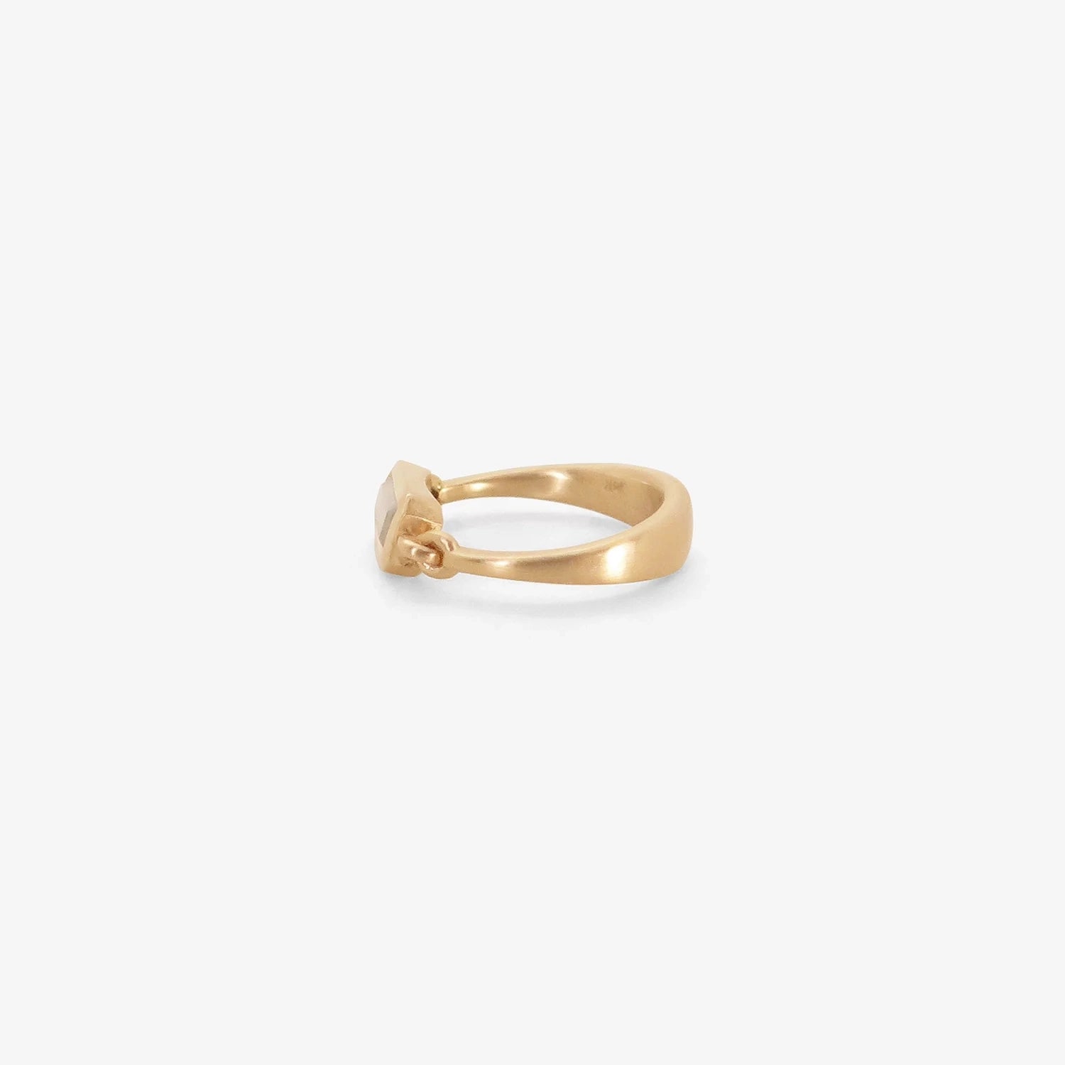 NICOLE LANDAW 14K & GREY BAGUETTE DIAMOND EMPIRE RING, .71CT