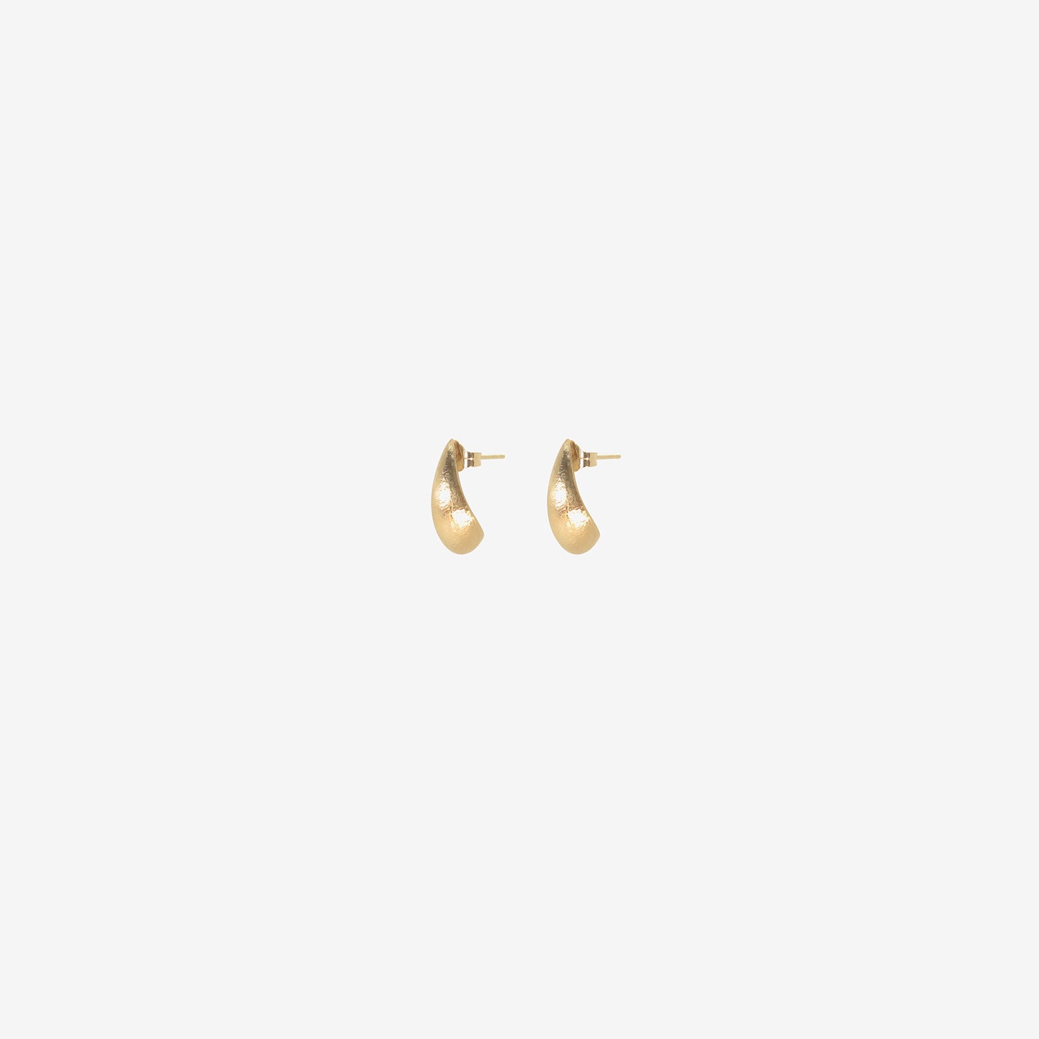 NICOLE LANDAW 14K EXTRA-LARGE HEWN TEARDROP EARRINGS ON POSTS