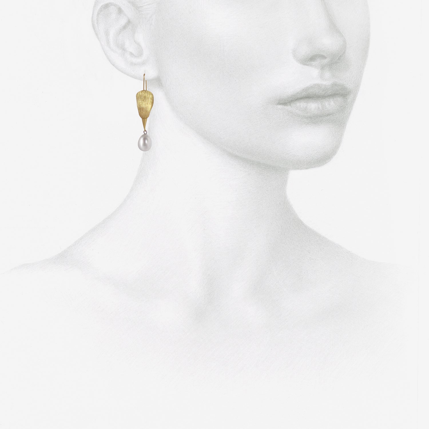 GABRIELLA KISS 18K BIRD HEAD EARRINGS WITH PEARL EGGS