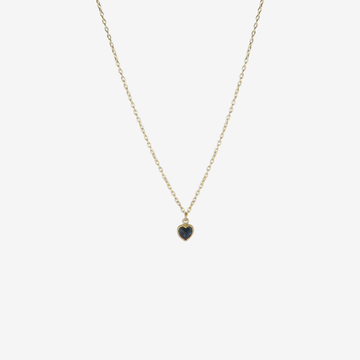 LOLA BROOKS 18K & BLUE SAPPHIRE SWEETHEART PENDANT, .55CT