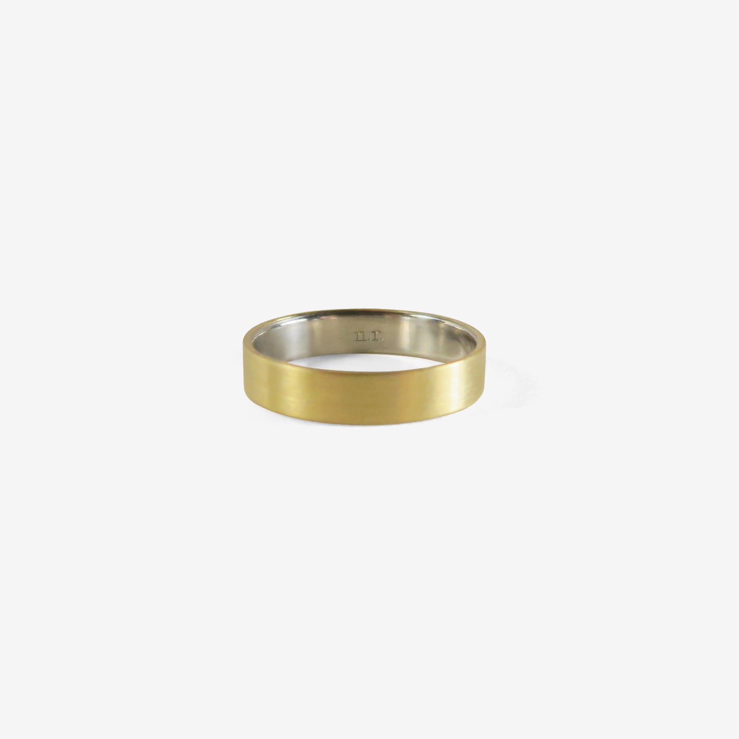 NIKOLLE RADI 18K WIDE FLAT COMFORT BAND WITH PLATINUM INTERIOR, 4mm