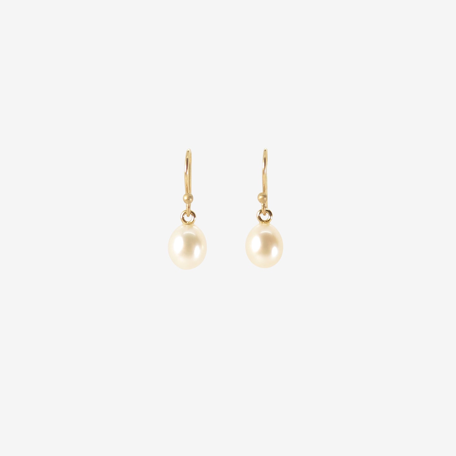 TED MUEHLING SMALL WHITE PEARL EARRINGS