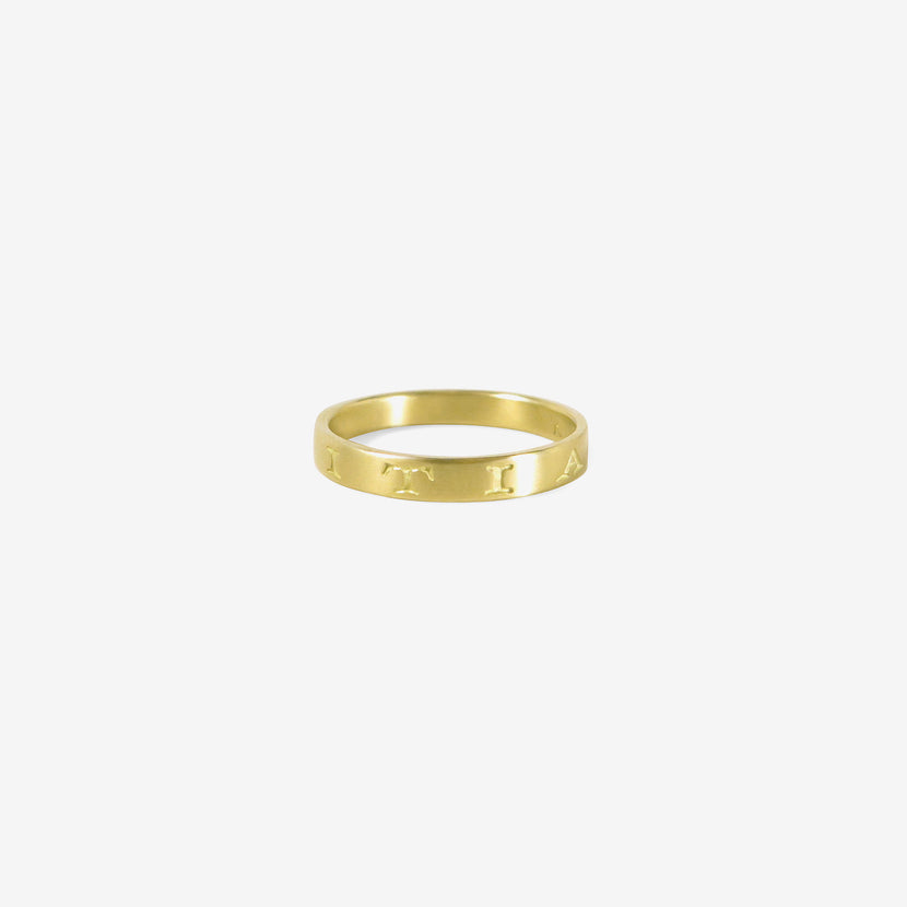 GABRIELLA KISS 18K LATIN INSCRIPTION BAND ‘AMICITIA’ – FRIENDSHIP, SIZE 7