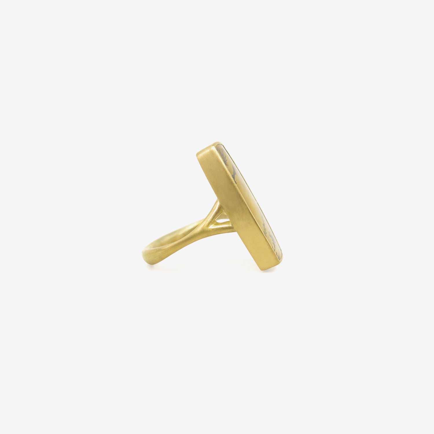 LOLA BROOKS 18K & LARGE RECTANGULAR DENDRITIC QUARTZ RING