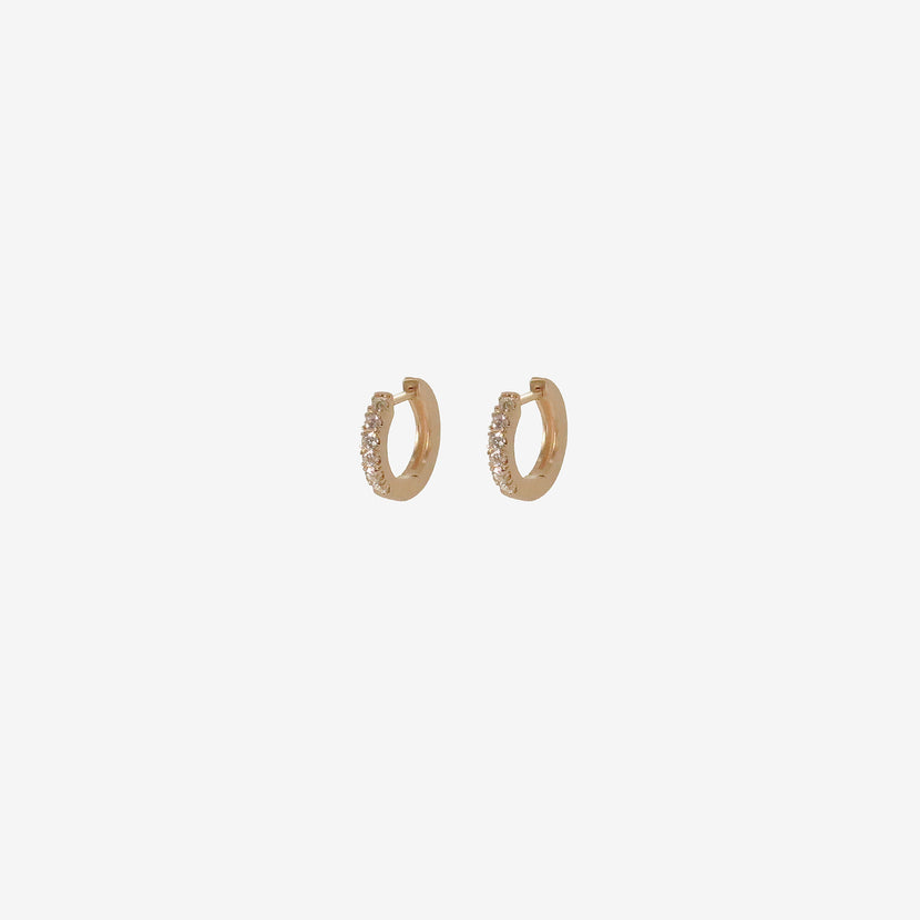 NICOLE LANDAW 14K & DIAMOND PAVÉ LARGE HUGGIE HOOPS, .24CT
