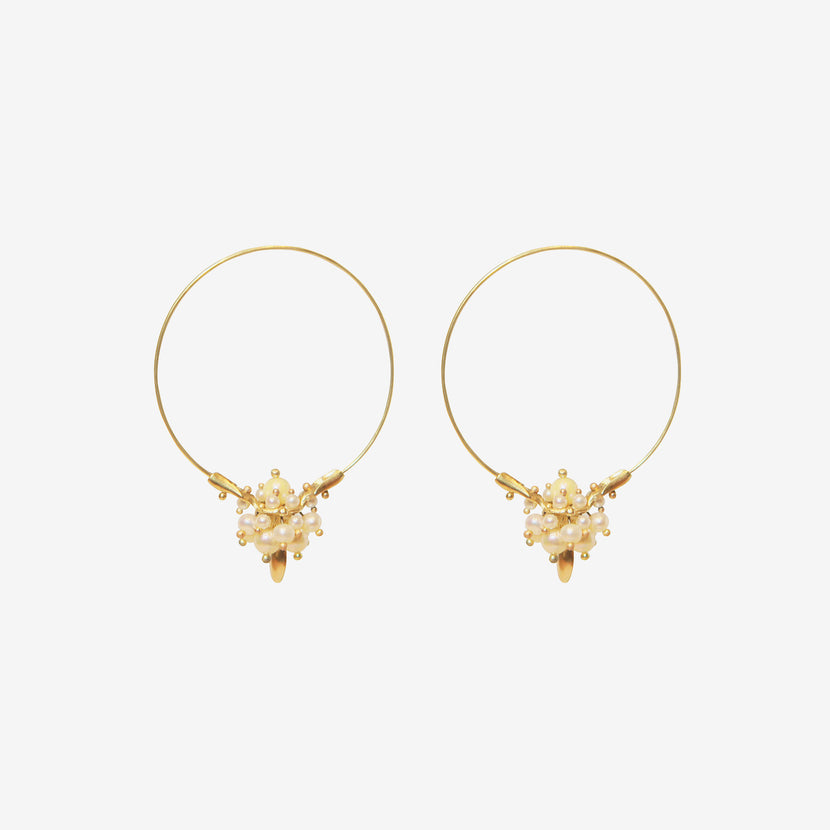 TED MUEHLING 14K WHITE PEARL SMALL HOOP CLUSTERS