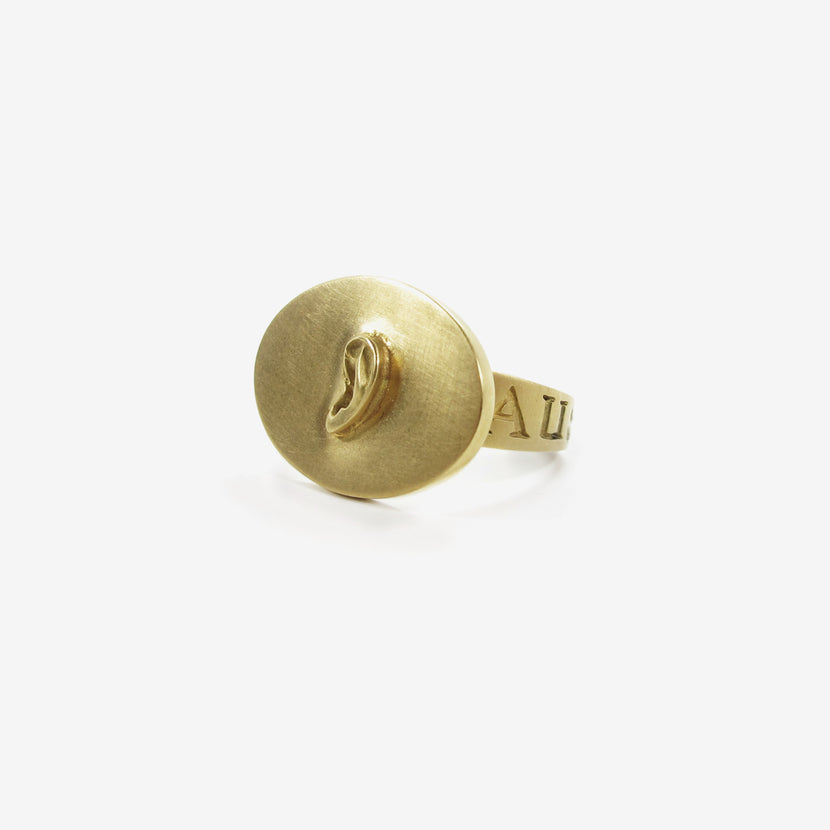 GABRIELLA KISS 10K LOVE TOKEN RING – “AUSCULTARE” – TO LISTEN