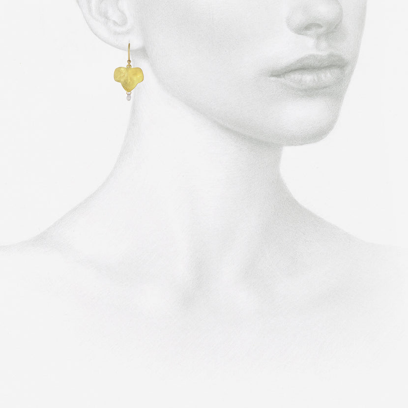 GABRIELLA KISS 18K & SAPPHIRE SMALL IVY LEAF EARRINGS WITH SAPPHIRES