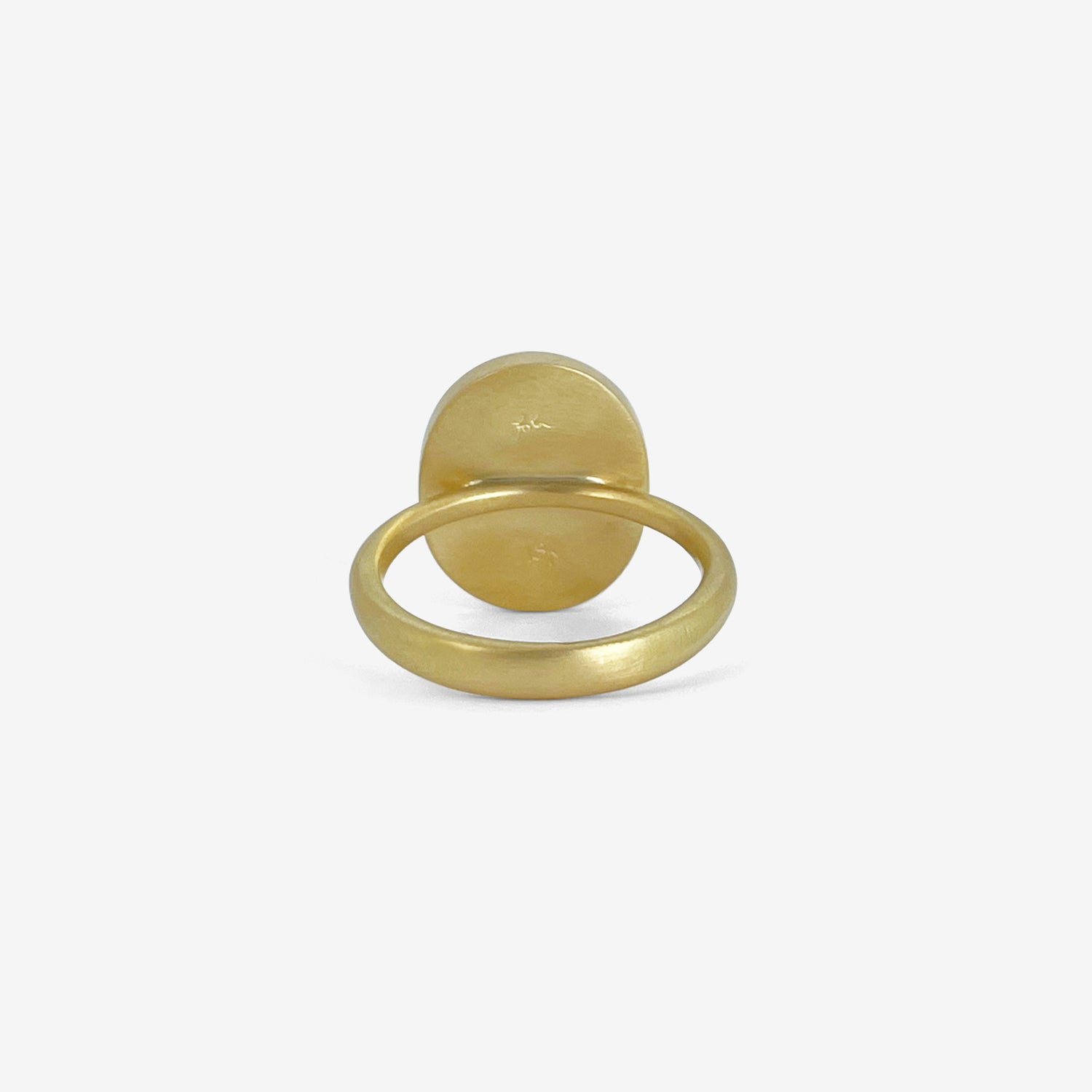 LOLA BROOKS 18K & OVAL GREEN OMBRÉ TOURMALINE RING, 10.39CT