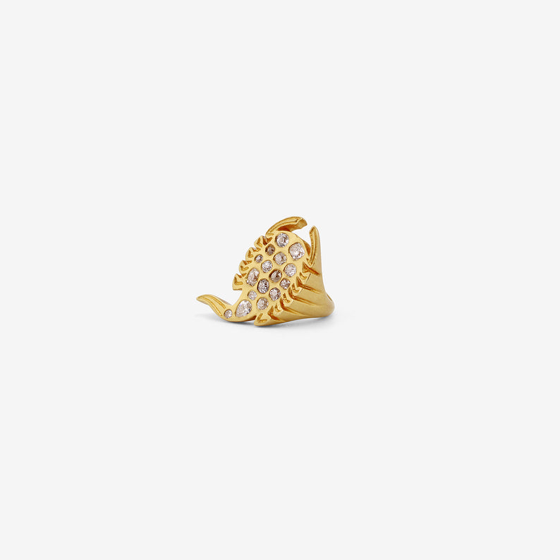 DARIUS 18K & DIAMOND DENDERA SCORPION RING, 3CT