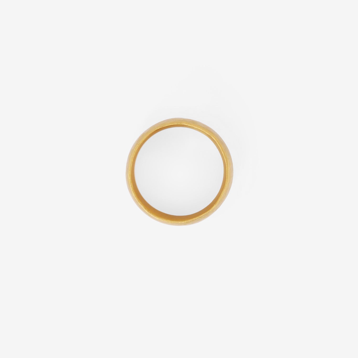 DENISE BETESH 22K 10MM HAMMERED MARQUISE BAND, SIZE 7 3/4