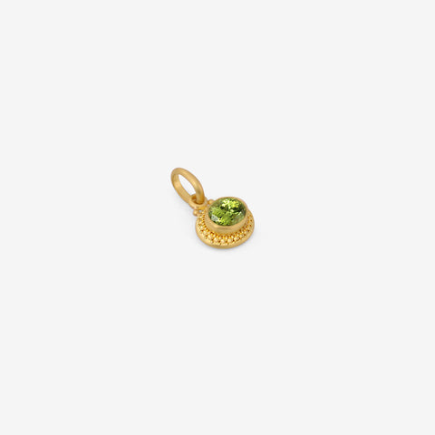 DENISE BETESH 22K & OVAL PERIDOT GRANULATED PENDANT, 1.6CT
