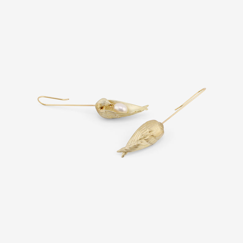 GABRIELLA KISS 14K GREEN GOLD SLEEPING BIRD EARRINGS WITH PEARLS