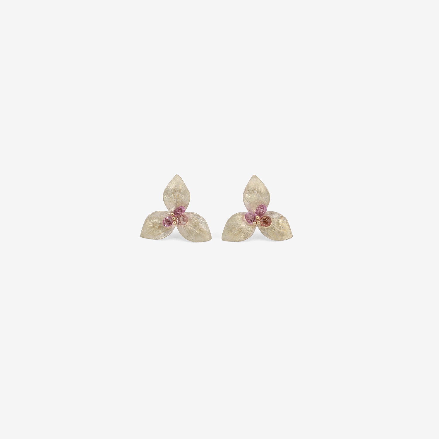 GABRIELLA KISS 14K GREEN GOLD & PINK SAPPHIRE SINGLE TRILLIUM STUDS