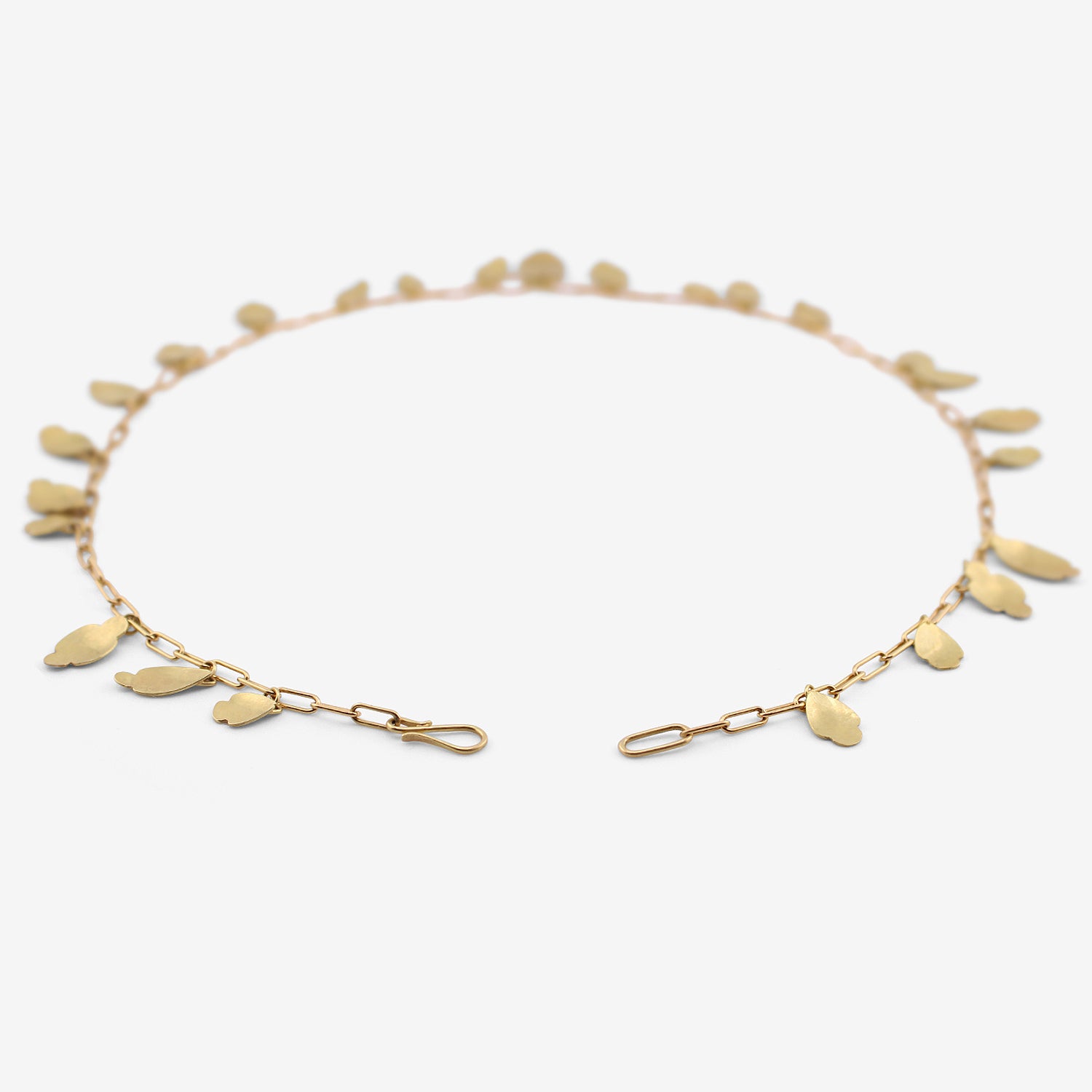 GABRIELLA KISS 18K SMALL SCALLOP NECKLACE