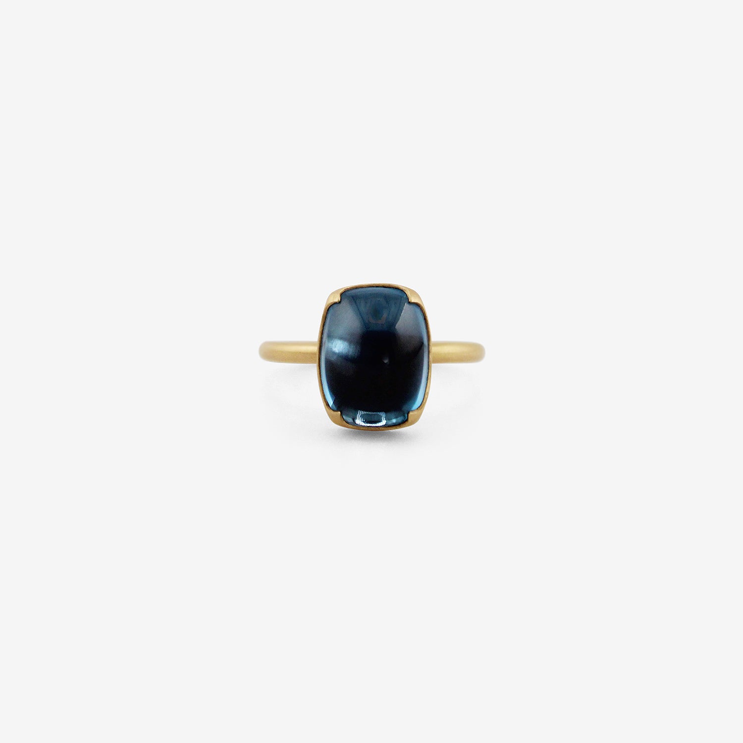 GABRIELLA KISS 18K & CUSHION-SHAPED DEEP BLUE AQUAMARINE RING, 5.29CT