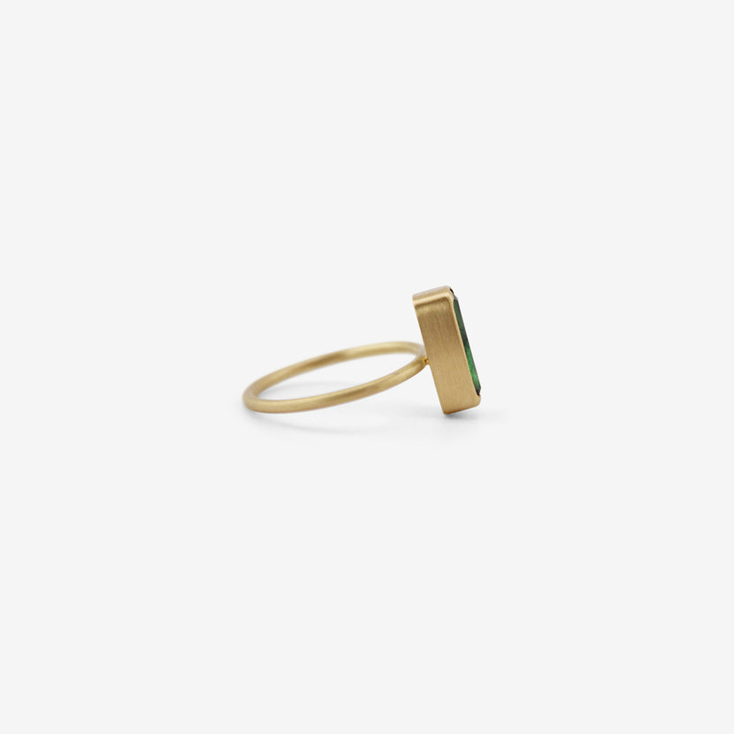 GABRIELLA KISS 18K & FACETED LOZENGE-SHAPED GREEN TOURMALINE RING, 1.85CT