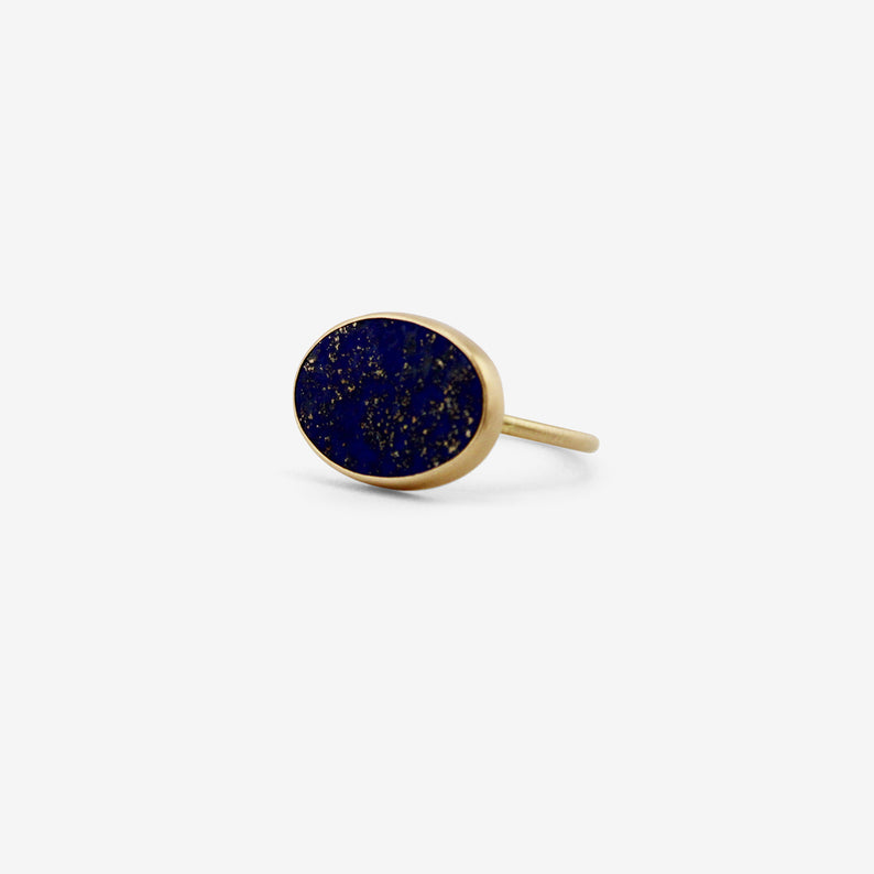 GABRIELLA KISS 18K & HORIZONTAL OVAL LAPIS RING